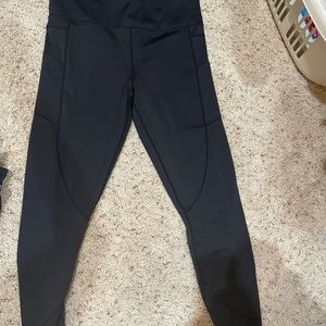 Zyia black light and tight hi-rise 7/8 24” leggings